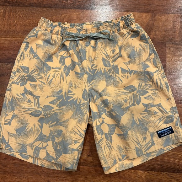 L.L. Bean Men’s Swim Trunks Size Small Yellow Print Lined - Picture 1 of 7